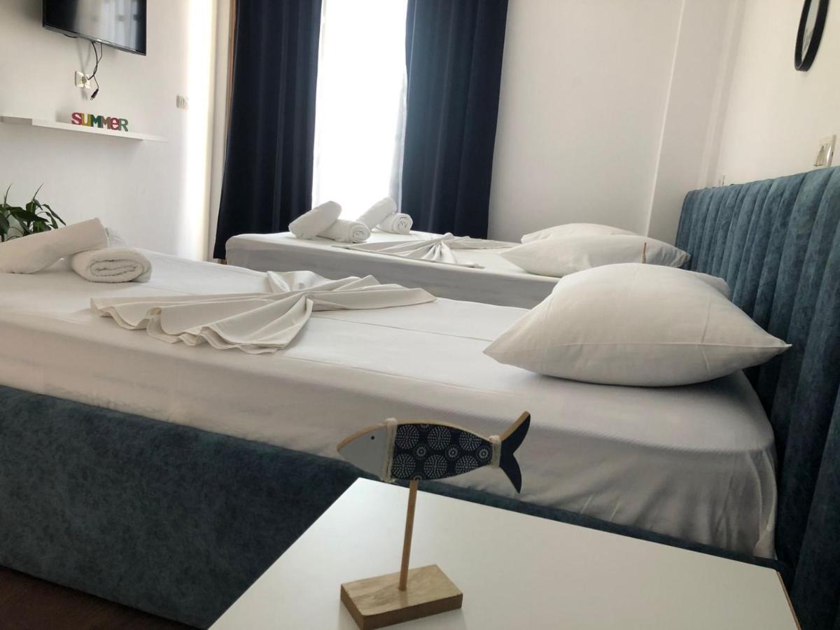 Enia'S Room Sarande Bagian luar foto