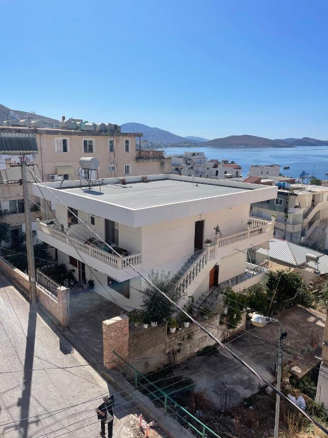 Enia'S Room Sarande Bagian luar foto